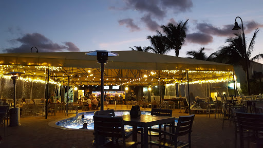 Blue Pointe Bar and Grill